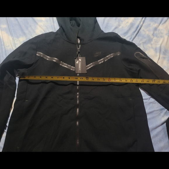 Nike Jacket - Picture 5 of 6